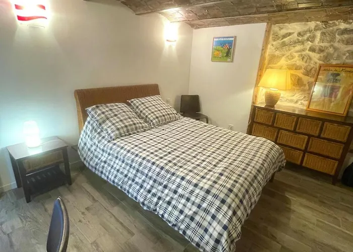Apartamento T3 Centre Nîmes